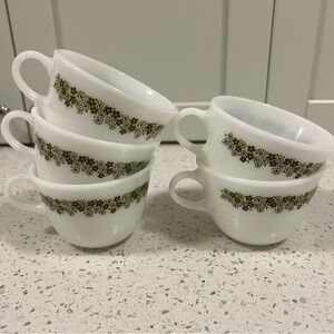 PYREX Spring Blossom Crazy Daisy Milk Glass Mug Set of 5